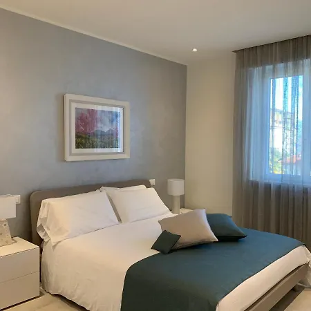 A Casa Di Chiara 2 스트레사