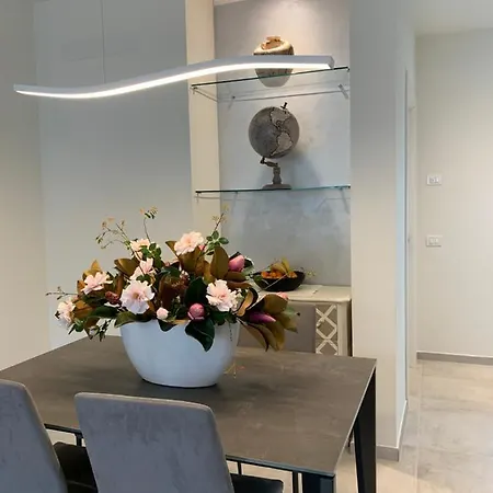 Апартаменты A Casa Di Chiara 2