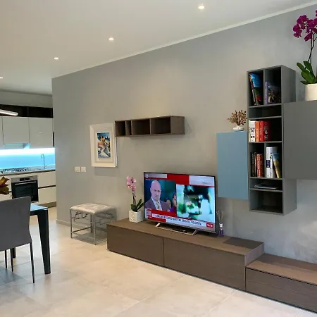 A Casa Di Chiara 2 아파트 *