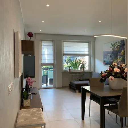 A Casa Di Chiara 2 스트레사