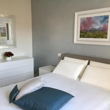 A Casa Di Chiara 2 * 스트레사